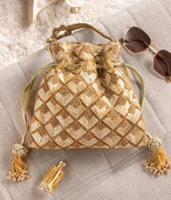 Load image into Gallery viewer, Gold Crush