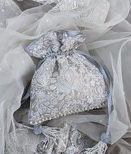 Load image into Gallery viewer, Pearl Grey