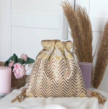 Load image into Gallery viewer, Electric Silver-Gold