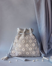 Load image into Gallery viewer, Starburst