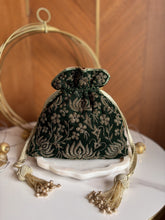 Load image into Gallery viewer, Lotus Pond Green
