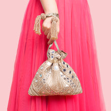 Load image into Gallery viewer, Aztec Allure Gold

